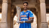 বিশ্বকাপ জিতিয়েও অনিশ্চয়তায় সূর্যকুমারের নেতৃত্ব, ব্যাটিং ফর্মেই বড় প্রশ্নচিহ্ন