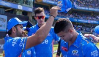 আইপিএলে অভিষেক করলেন শচীনপুত্র অর্জুন টেন্ডুলকার