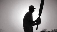 ক্রিকেট মাঠেই মৃত্যু হলো ভারতীয় ক্রিকেটারের