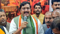 বাংলাদেশে ধর্মনিরপেক্ষ ও গণতান্ত্রিক সরকার চায় পশ্চিমবঙ্গের মানুষ