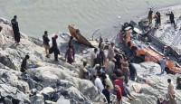 পাকিস্তানে বাস দুর্ঘটনায় ২০ জন নিহত