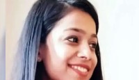 গ্রাহকদের টাকা হাতিয়ে শেয়ারবাজারে বিনিয়োগ, ধরা পড়ল ব্যাংক কর্মকর্তা
