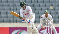 দক্ষিণ আফ্রিকার রান বন্যায় ভাসছে টাইগাররা, চট্টগ্রাম  টেস্টে চাপে বাংলাদেশ