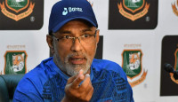 মিরপুরে পেসারদের পাশাপাশি স্পিনাররাও ম্যাচের পার্থক্য গড়তে পারে: হাথুরুসিংহে