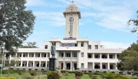 ৬ মাসের মাতৃত্বকালীন ছুটি ঘোষণা কেরালা বিশ্ববিদ্যালয়ের