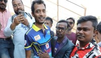 ভেন্যু বাতিলের সিদ্ধান্ত প্রত্যাহারের দাবিতে হিরো আলমের সঙ্গে একমত শফিউল ইসলাম