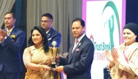 ট্রাস্ট ব্যাংক কাপ গলফ টুর্নামেন্টের পুরস্কার বিতরণী অনুষ্ঠিত