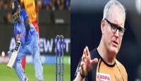 ভিভ রিচার্ডসের সাথে সুরিয়া কুমারের তুলনা করলেন টম মুডি