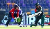 সফরে দল গঠন নিয়ে সমস্যায় ইংল্যান্ড