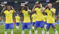  পুরো স্কোয়াড খেলিয়ে ব্রাজিলের ইতিহাস