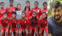 নারী ফুটবল দল নিয়ে ওমর সানীর খোঁচা!