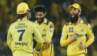 গুজরাটকে হারিয়ে ফাইনালে চেন্নাই