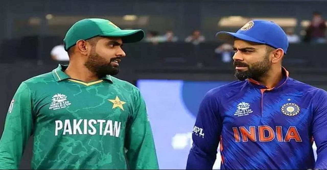 টি-টোয়েন্টিতে ফিফটির রেকর্ডে ভিরাট কোহলিকে টপকে গেলেন বাবর আজম