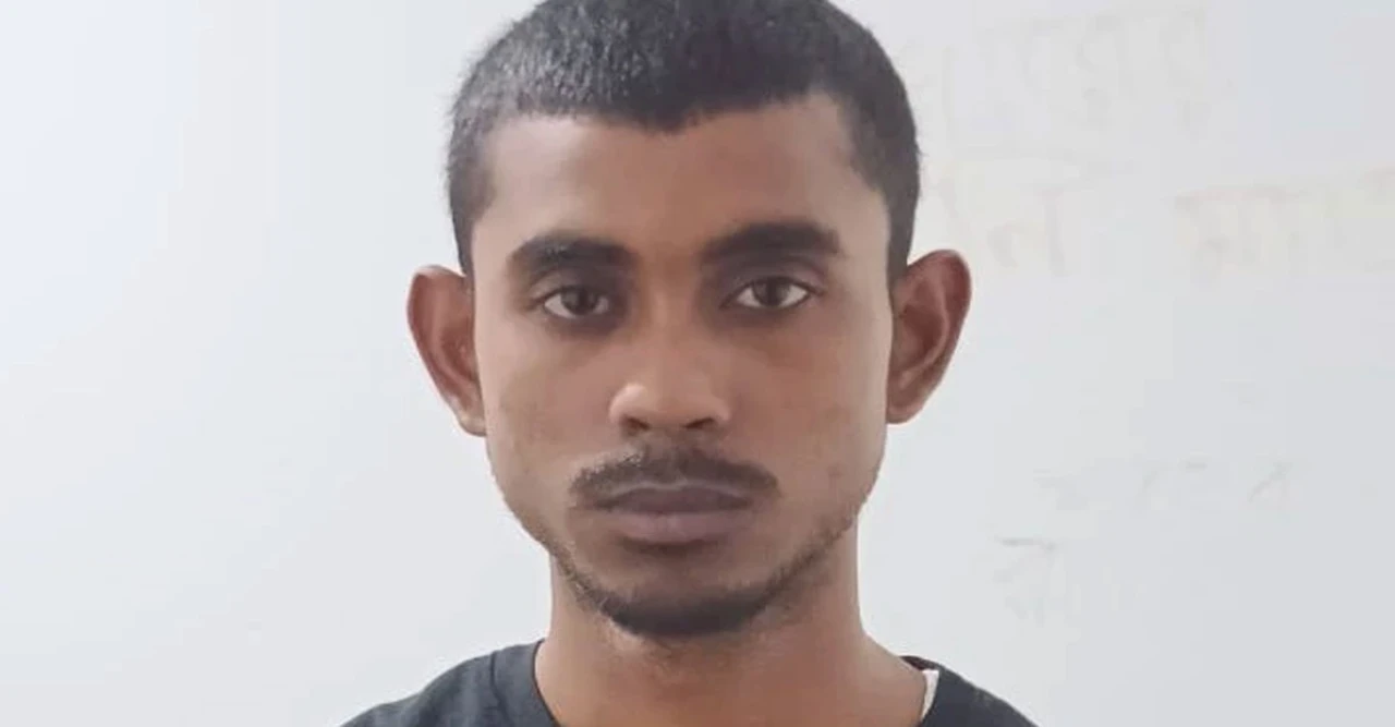 রাজশাহীতে প্রতিশোধের নৃশংসতা: ওয়াজেদ আলী হত্যা মামলার প্রধান আসামি ফয়সাল অবশেষে র্যাবের হাতে গ্রেফতার