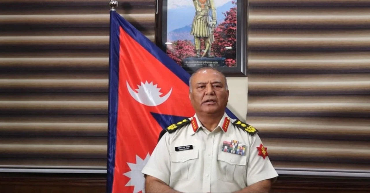 নেপালে সেনাবাহিনী রাত ১০টার পর নিয়ন্ত্রণ নিল! চলমান বিক্ষোভে লুটপাট, অগ্নিসংযোগ ঠেকাতে কঠোর পদক্ষেপ
