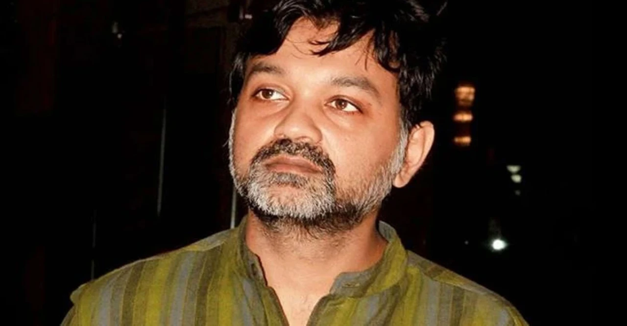 বাবাকে হারানোর বেদনায় সৃজিত মুখার্জি স্মৃতিচারণ করলেন, জন্মদিনে আবেগঘন পোস্ট শেয়ার
