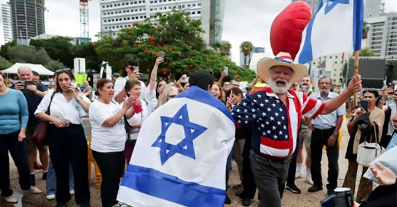 গাজায় ২০০ মার্কিন সৈন্য মোতায়েন, হামাস-ইসরাইল যুদ্ধবিরতি চুক্তি মন্ত্রিসভার অনুমোদন পেল