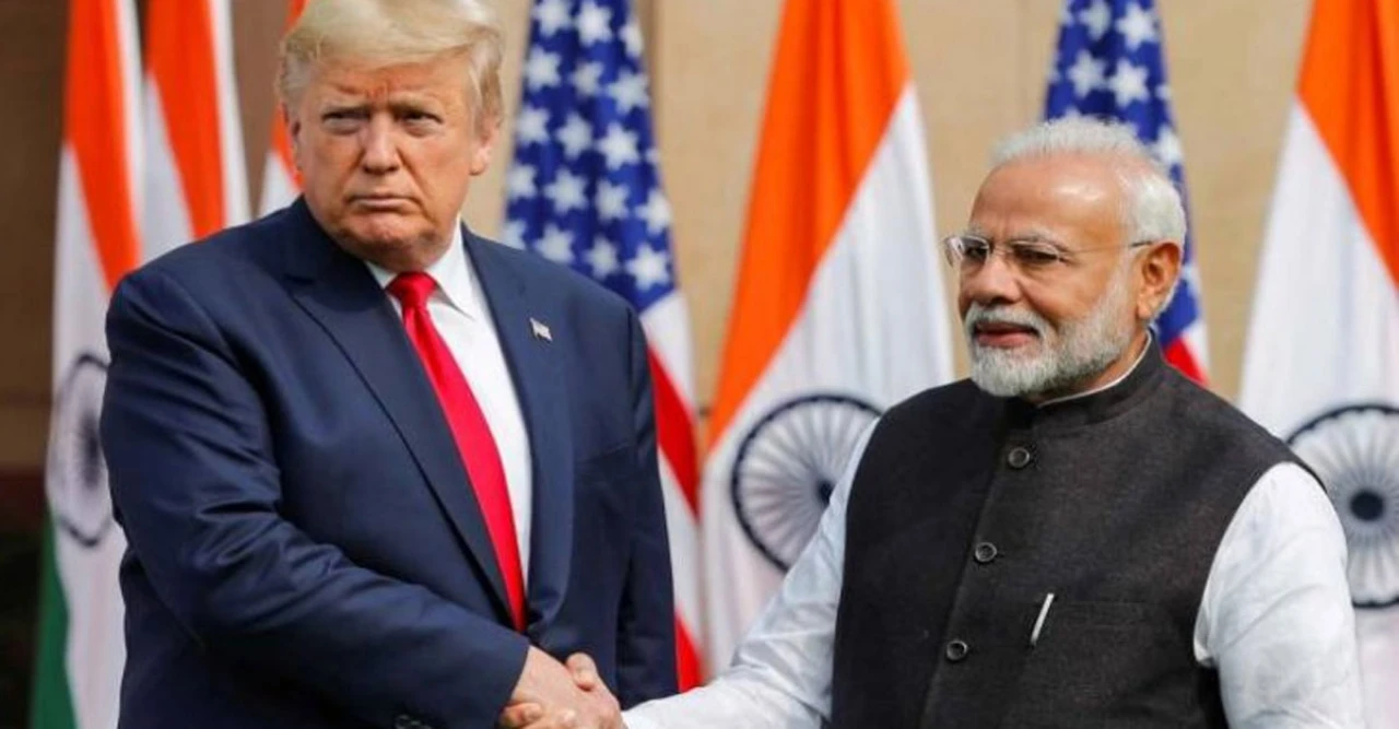 ট্রাম্পের দাবি খারিজ মোদীর! রাশিয়ার তেল কেনা বন্ধ করবে না ভারত!
