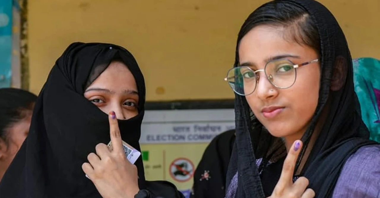 ভোটার তালিকা থেকে নাম গায়েব! পশ্চিমবঙ্গ-কেরলসহ ১২ রাজ্যে বড় ধরনের সংশোধনী শুরু