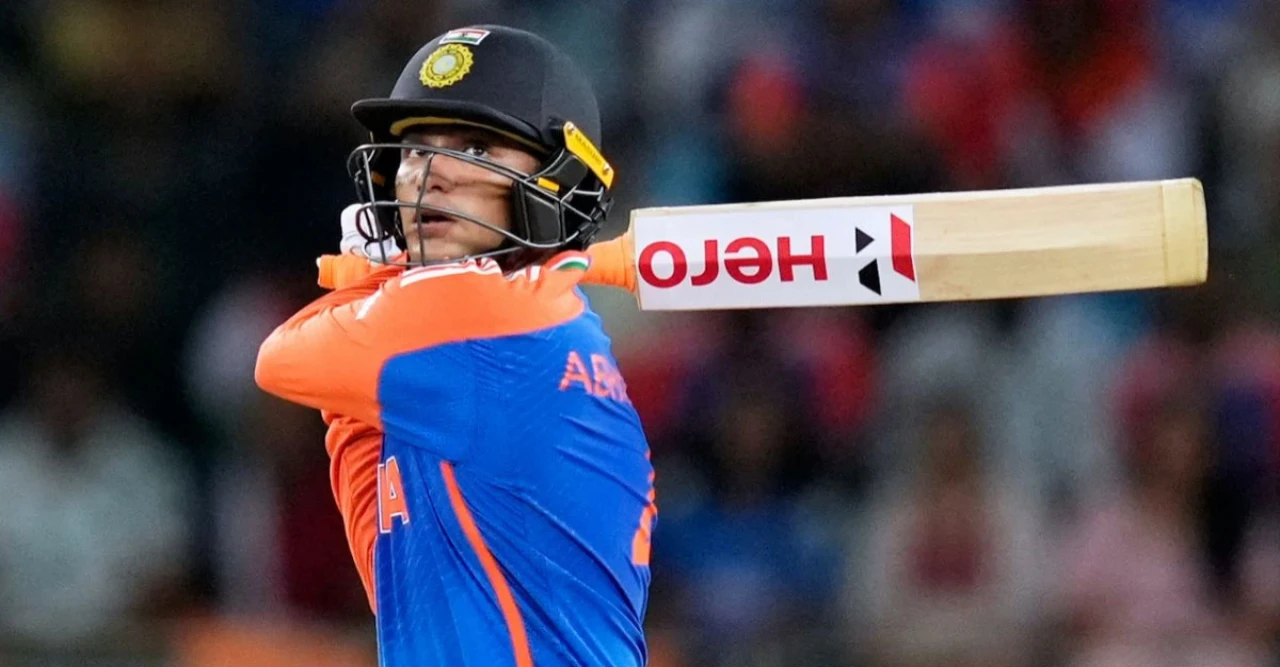 অভিষেক শর্মা কি ভারতের নতুন 'সুপারস্টার'? অস্ট্রেলিয়ান কিংবদন্তির ভবিষ্যদ্বাণীতে হইচই!