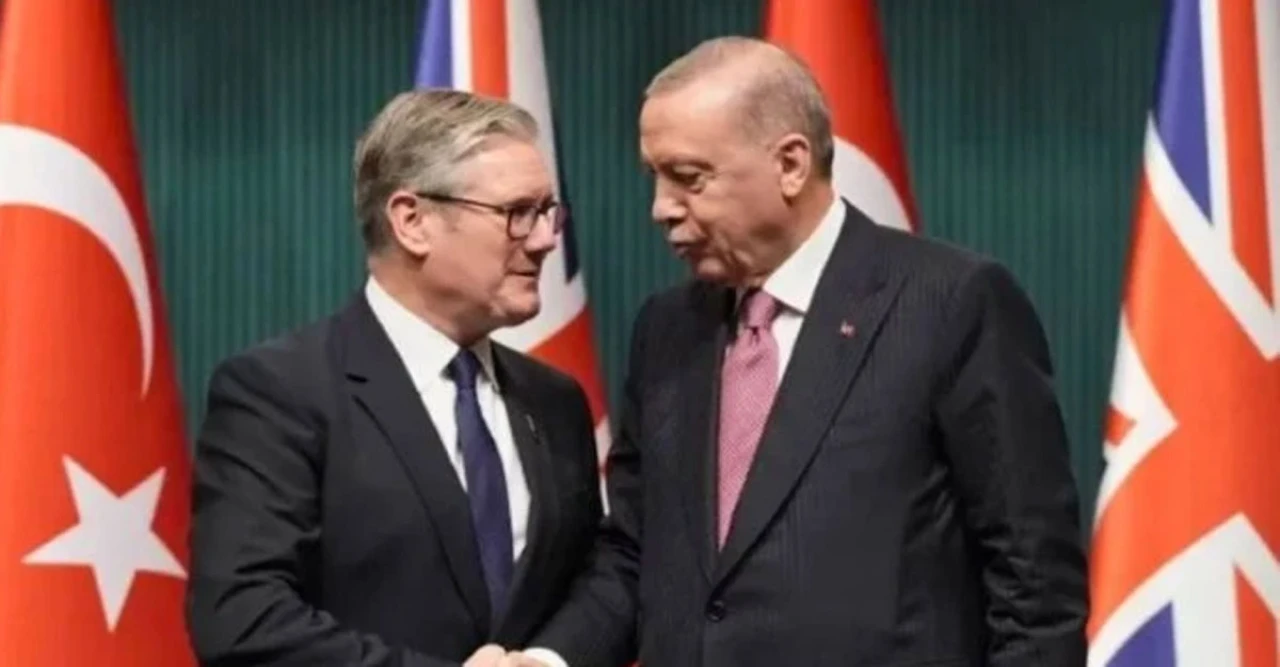 তুরস্কের আকাশে ব্রিটিশ ঝড়! ১১ বিলিয়ন ডলারে ২০ টাইফুন যুদ্ধবিমান কিনছে এরদোয়ান