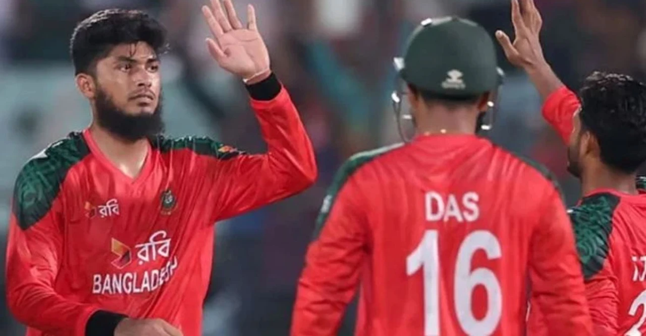 তাণ্ডব থামিয়ে ১৫০-তে ক্যারিবীয়রা! মুস্তাফিজ-নাসুম-রিশাদের স্পিন জাদুতে ঝলসে গেল উইন্ডিজ ব্যাটিং!