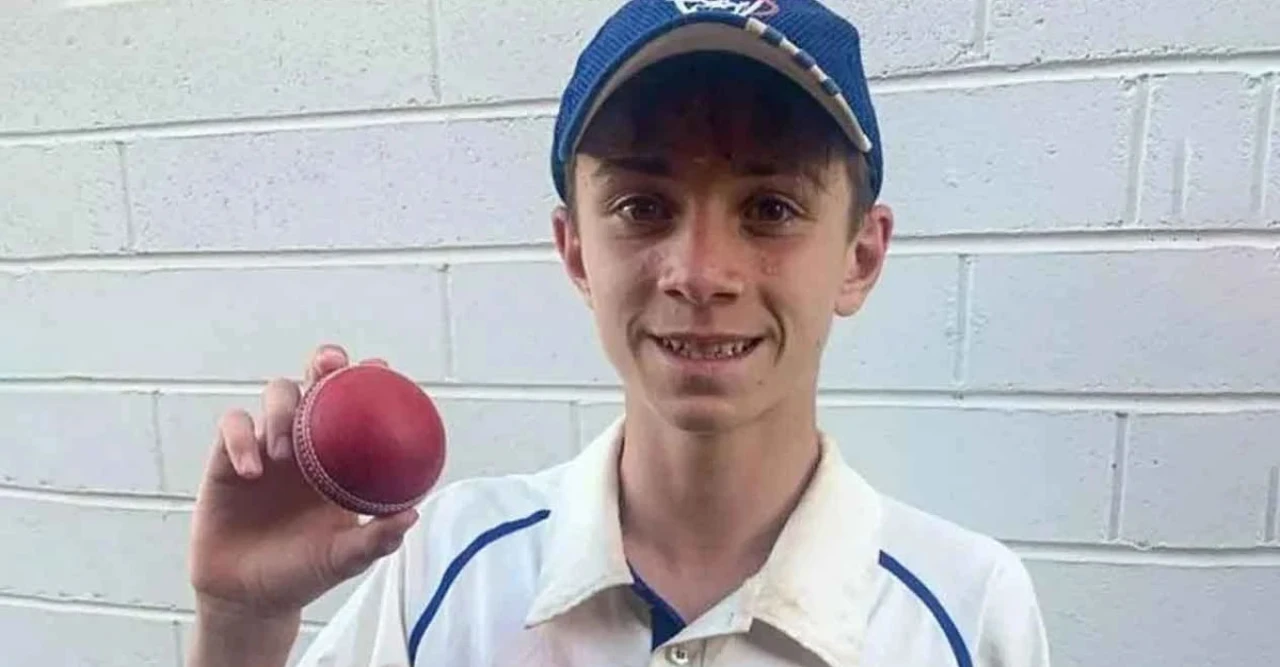 ক্রিকেট মাঠে আবারও শোকের ছায়া! বলের আঘাতে মাত্র ১৭ বছর বয়সে নিভে গেল এক তরুণ প্রতিভা!