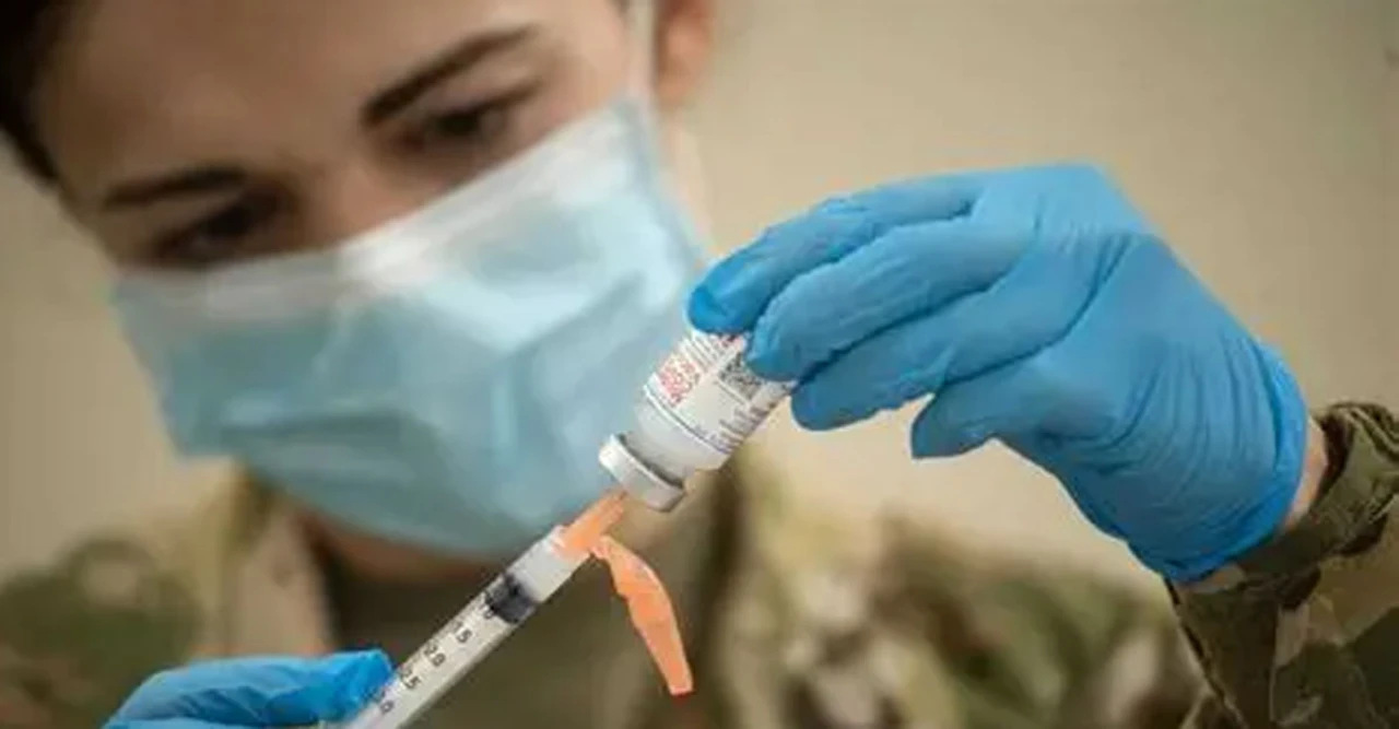 ভীষণ উদ্বেগ! 'দ্বৈত ব্যবহারের' অজুহাতে সিরিঞ্জ ও ফ্রিজ প্রবেশে বাধা, শিশুদের টিকা অনিশ্চিত