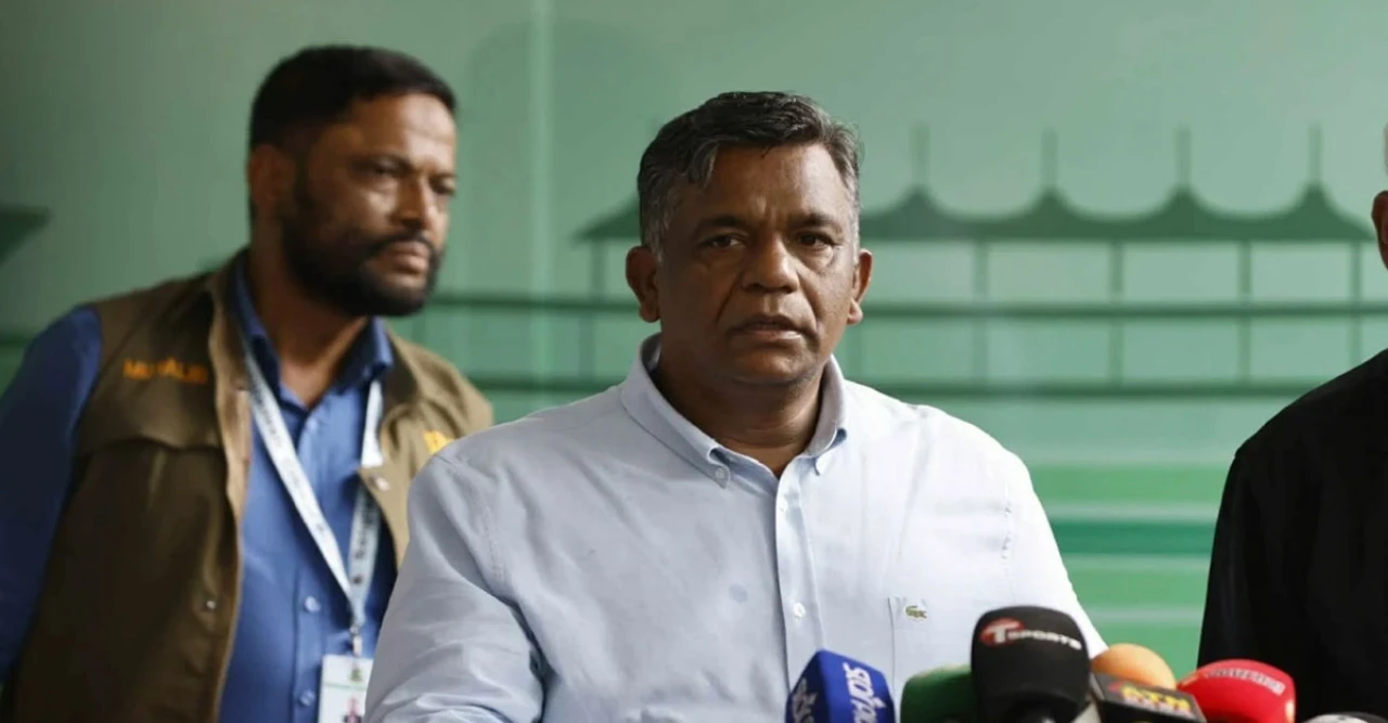 অব্যবস্থাপনার অভিযোগ: আমন্ত্রণ পেয়েও ঢুকতে পারেননি সাংবাদিকরা, বর্জন হয়েছিল সংবাদ সম্মেলন