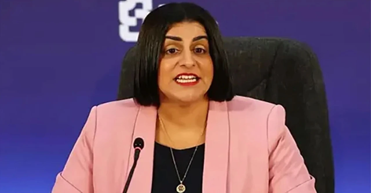 ব্রিটেনে আশ্রয়প্রার্থীদের ওপর নতুন ‘কঠোর নিয়ম’, স্থায়ী বসবাসে ২০ বছরের বাধা ঘোষণা