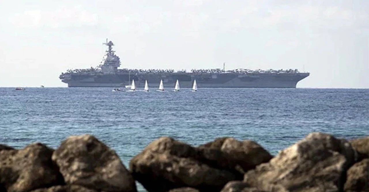 ভেনেজুয়েলায় সামরিক হামলার প্রস্তুতি? বিশাল নৌ মহড়ায় উত্তপ্ত হচ্ছে যুক্তরাষ্ট্র–ক্যারিবীয় সম্পর্ক