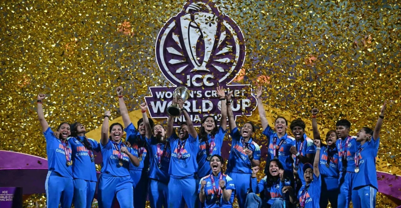নারী ক্রিকেটে ভারতের সোনালি ইতিহাস! উলভার্টের সেঞ্চুরি ম্লান, হারমনপ্রিতদের প্রথম বিশ্বকাপ জয়