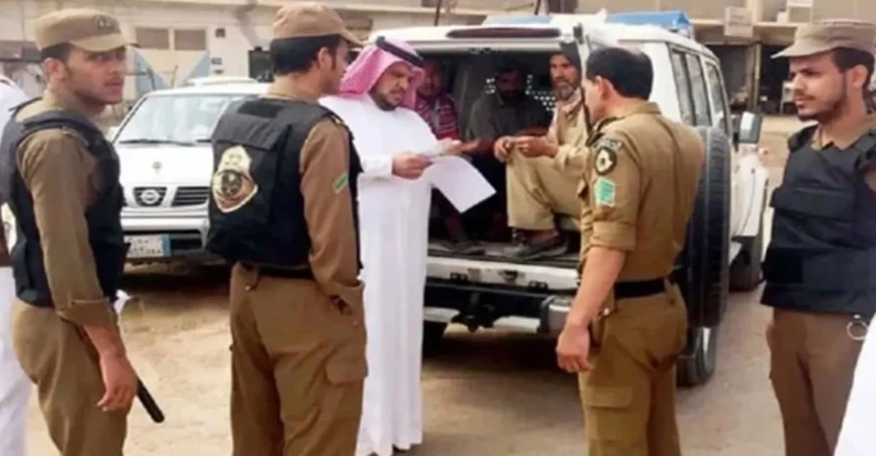 সৌদিতে এক সপ্তাহে ২১ হাজার প্রবাসী ধরা! কী হচ্ছে অবৈধদের সাথে?