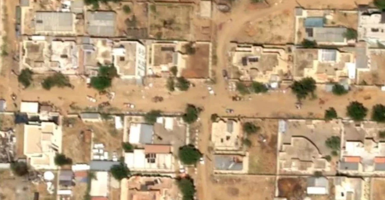 সুদানে ভয়াবহ গণহত্যা! পালানোর পথ বন্ধ, মৃতদেহ পুড়িয়ে লুকাচ্ছে আরএসএফ, স্যাটেলাইট ছবিতে প্রমাণ