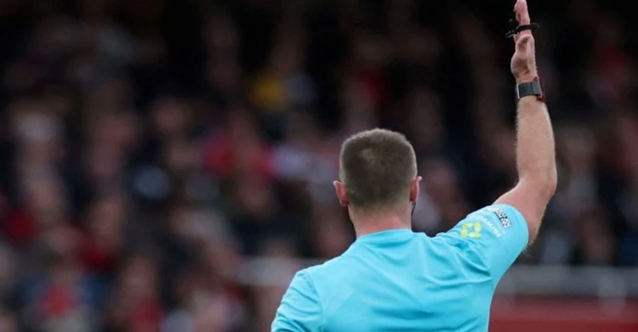 তুরস্কের ফুটবলে জুয়ার কেলেঙ্কারি ফাঁস, ১৭ রেফারি ও ক্লাব সভাপতি গ্রেফতার অভিযানে তোলপাড়