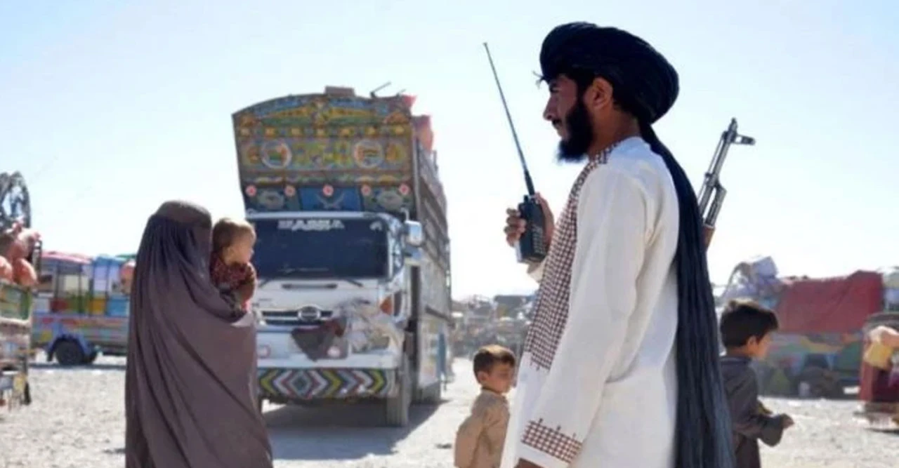 'সম্পূর্ণ অচলাবস্থা'! পাকিস্তান-আফগানিস্তান আলোচনা স্থগিত, যুদ্ধবিরতি না মানলে ভয়ঙ্কর হামলার আশঙ্কা!