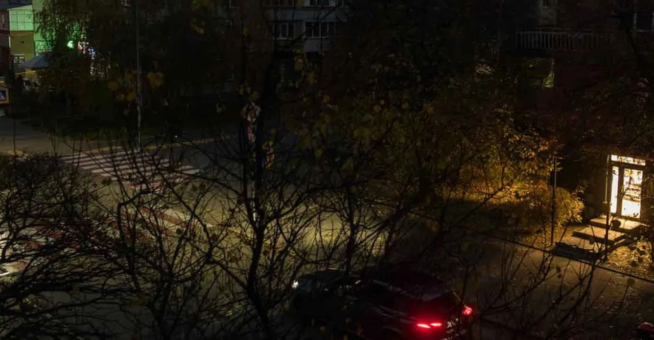 রাশিয়ার ভয়াবহ হামলায় বিদ্যুৎহীন ইউক্রেন! অন্ধকারে ডুবে গেল কিয়েভসহ বহু শহর