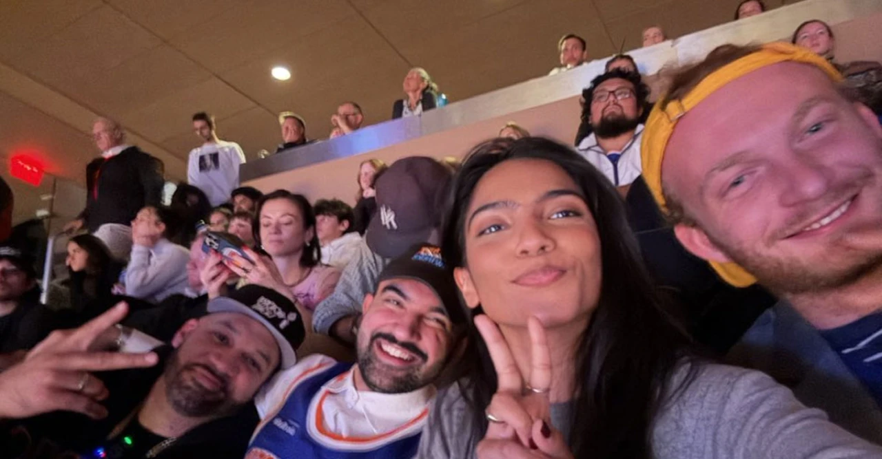 নিউইয়র্কের প্রথম মুসলিম মেয়রের চমক! ক্ষমতাগ্রহণের দলে বাংলাদেশি বংশোদ্ভূত জারা রহিম।