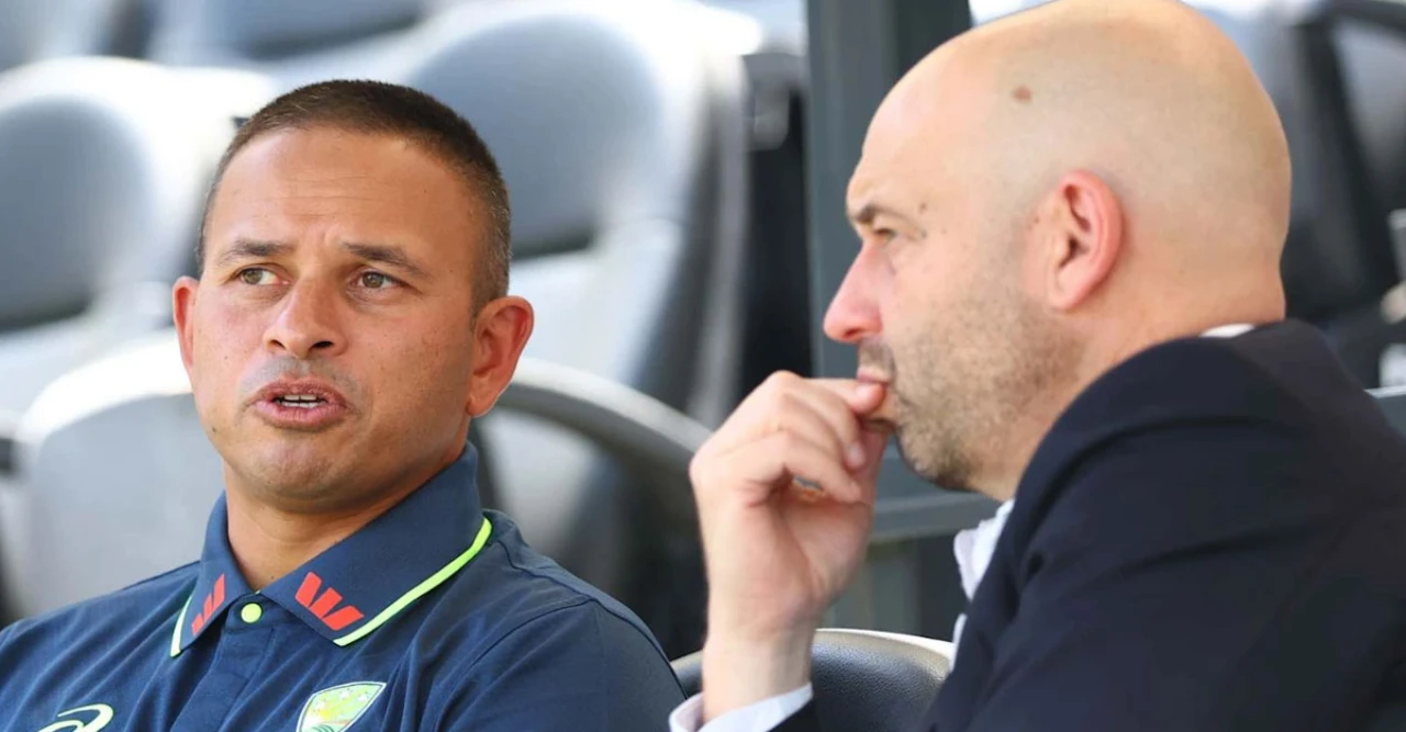  অবসরের গুজব উড়িয়ে উসমান খাওয়াজা! প্যাট কামিন্স কী ভাবেন, তা-ই বললেন স্পষ্ট ভাষায়