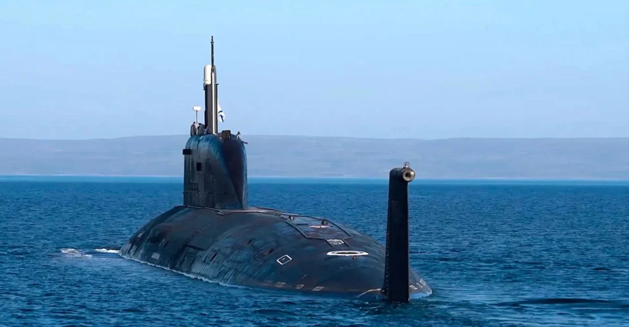 সমুদ্রে তীব্র ধাক্কা! রাশিয়ার সাবমেরিনে ইউক্রেনের ড্রোন হামলা, ক্ষতি গুরুতর দাবি