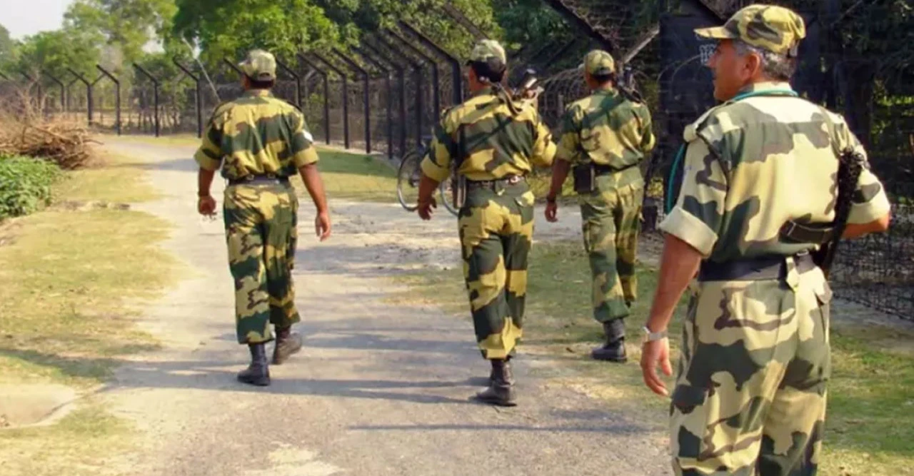 ত্রিপুরায় বিএসএফ জওয়ান নিজের অস্ত্রেই গুলিবিদ্ধ, কীভাবে ঘটল ভয়ংকর রাতের দুর্ঘটনা