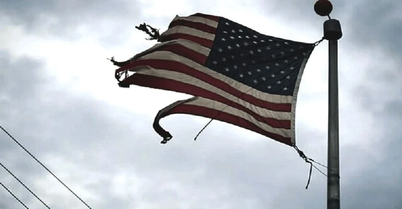 আমেরিকার আকাশের নিরাপত্তাহীনতা: সতর্ক করলো ফরেন অ্যাফেয়ার্স