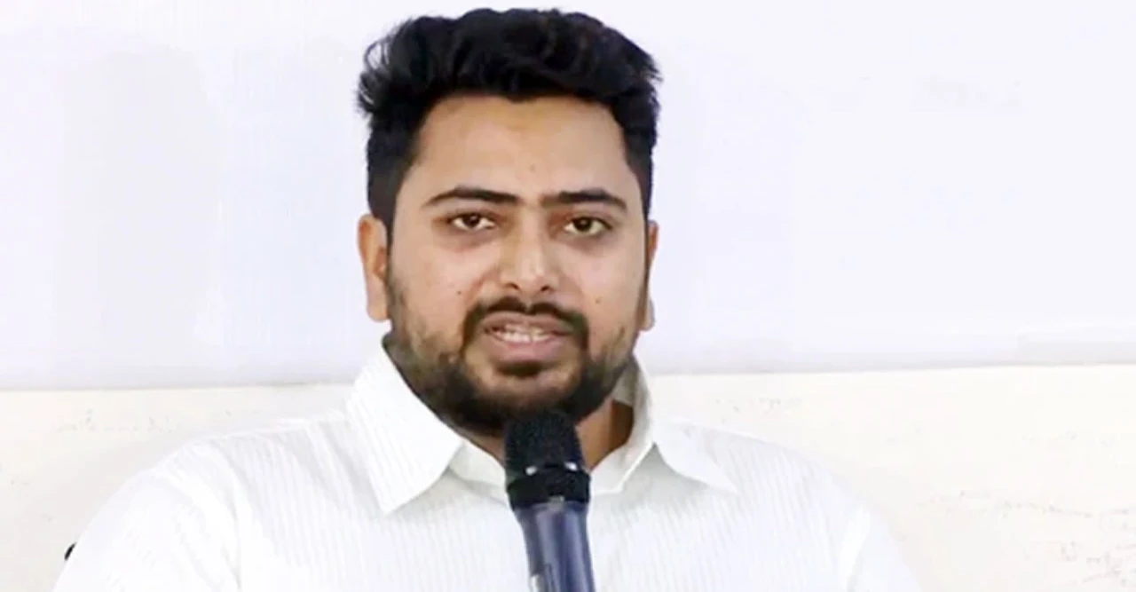 হলফনামা ফাঁস: নাহিদ ইসলামের সম্পদ ৩২ লাখ টাকা, বার্ষিক আয় ১৬ লাখ!