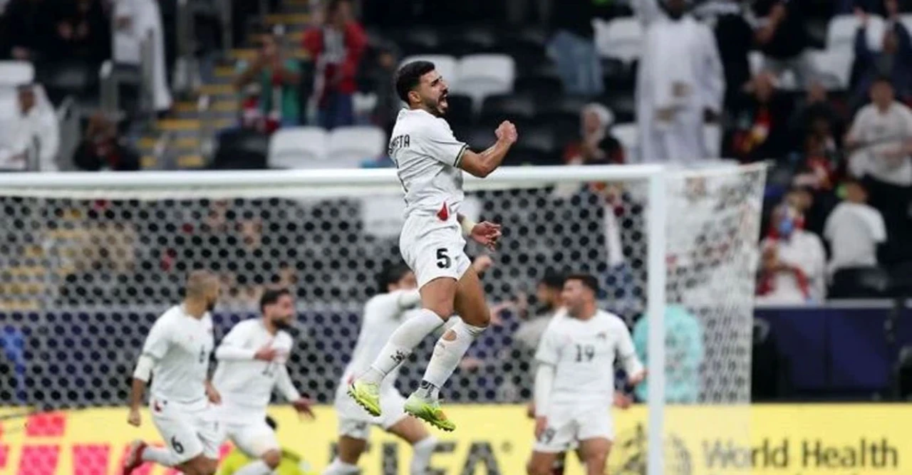 ফিলিস্তিনের জয়ে স্টেডিয়াম নিশব্দ! কাতারের 'গোল' নিজেদের জালেই, আরব কাপে বড় ধাক্কা