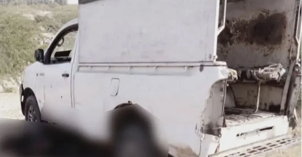 ভয়াবহ হামলা! পাকিস্তানে পুলিশের গাড়িতে আইইডি বিস্ফোরণ, শহীদ হলেন ৩ পুলিশ সদস্য! 