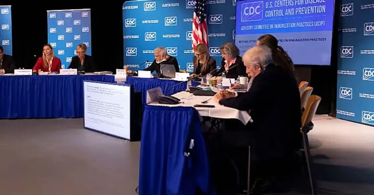 নবজাতকদের টিকা দেওয়া বন্ধ! যুক্তরাষ্ট্রের পরামর্শক প্যানেলের নতুন সুপারিশে কেন ক্ষুব্ধ চিকিৎসকরা?