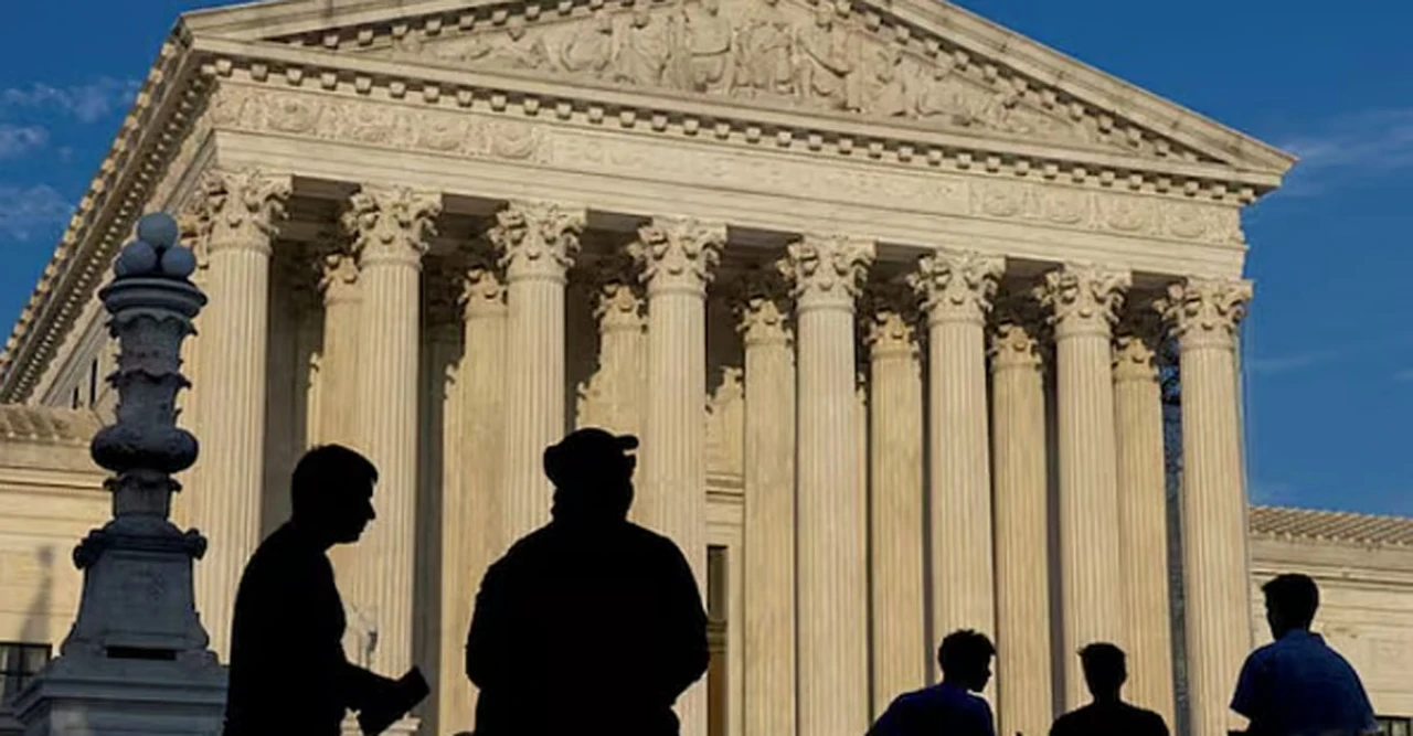 ট্রাম্পের জন্মসূত্রে নাগরিকত্ব বাতিলের আদেশ বৈধ কি না—দেখবে সুপ্রিম কোর্ট