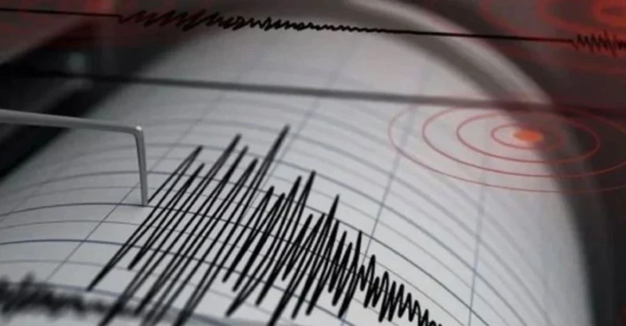 "আলাস্কায় ধাক্কা ৭ মাত্রার ভূমিকম্প! কেঁপে উঠল কানাডার ইউকন, পড়ল ঘরের জিনিসপত্র"