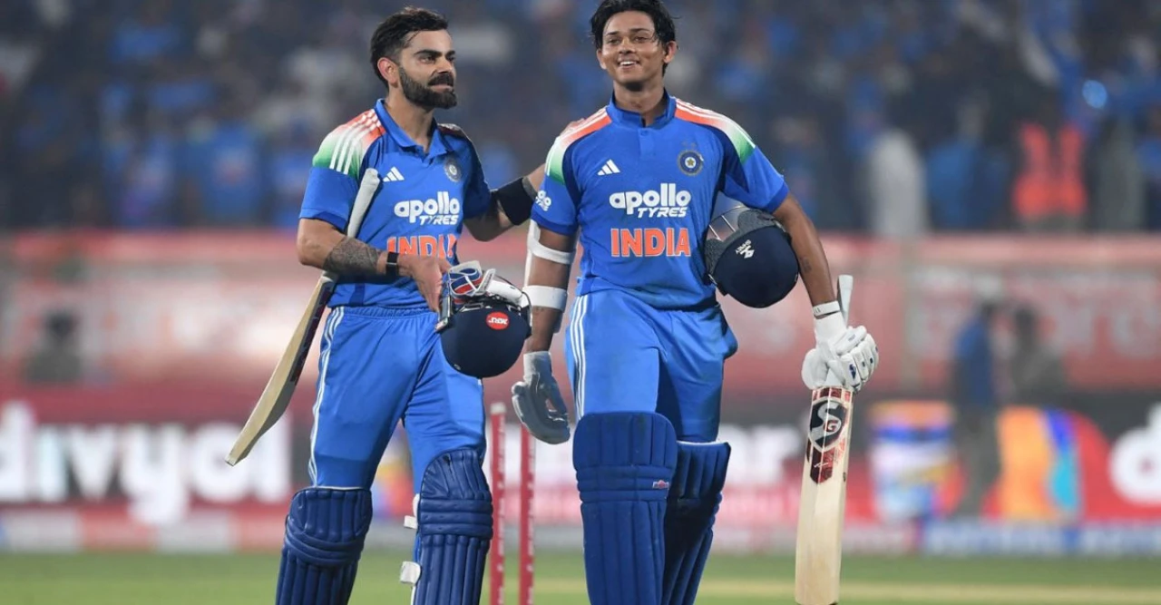 "কোহলি আমাকে ছোট লক্ষ্য দিতেন', জয়সোয়ালের সেঞ্চুরির রহস্য ফাঁস! তিন ফরম্যাটে শতক হাঁকানো এলিট ক্লাবে নাম লিখালেন"