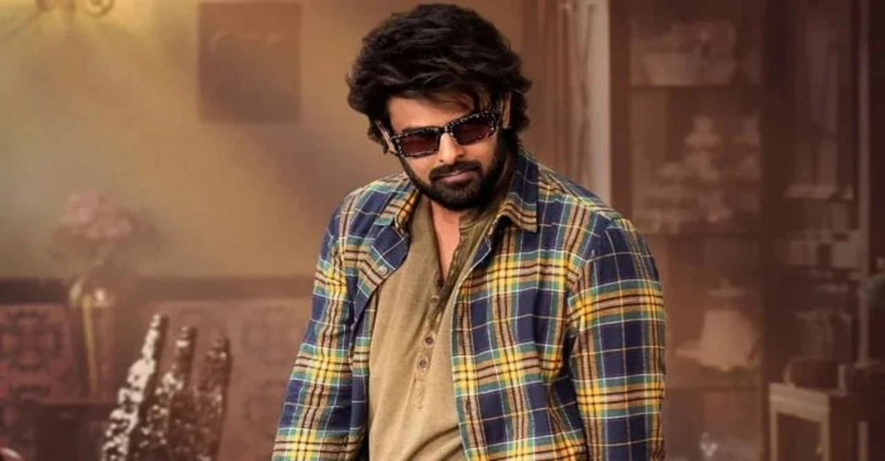 থিয়েটারে আগুন জ্বালিয়ে উল্লাস! 'দ্য রাজা সাব' সিনেমার ভক্তরা আবারও বিতর্কে, নেটিজেনদের তীব্র ধিক্কার"